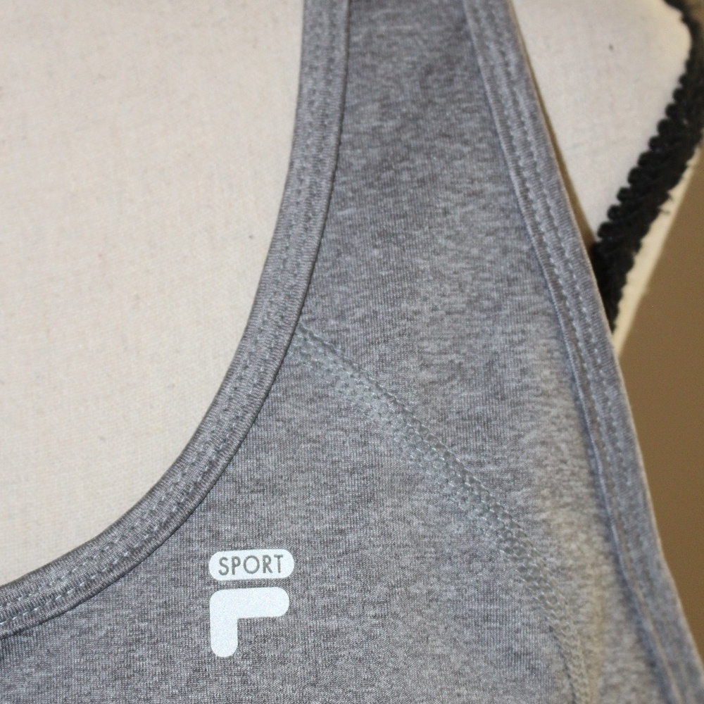 File, Racerback Sports bra with front zipper ..... - Picture 5 of 7